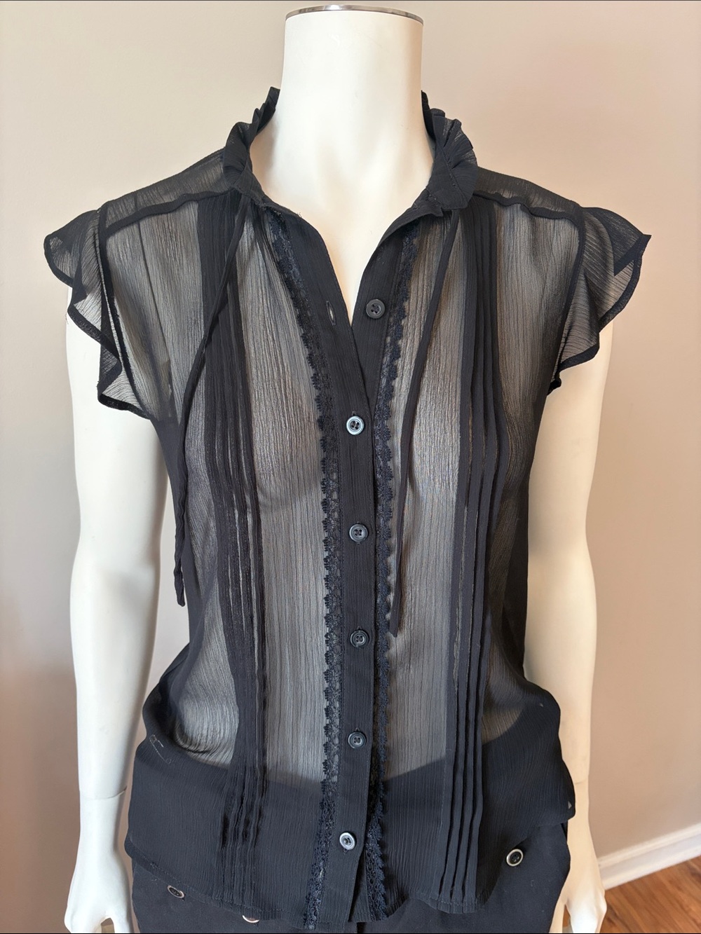 Apostrophe Buttondown Blouse